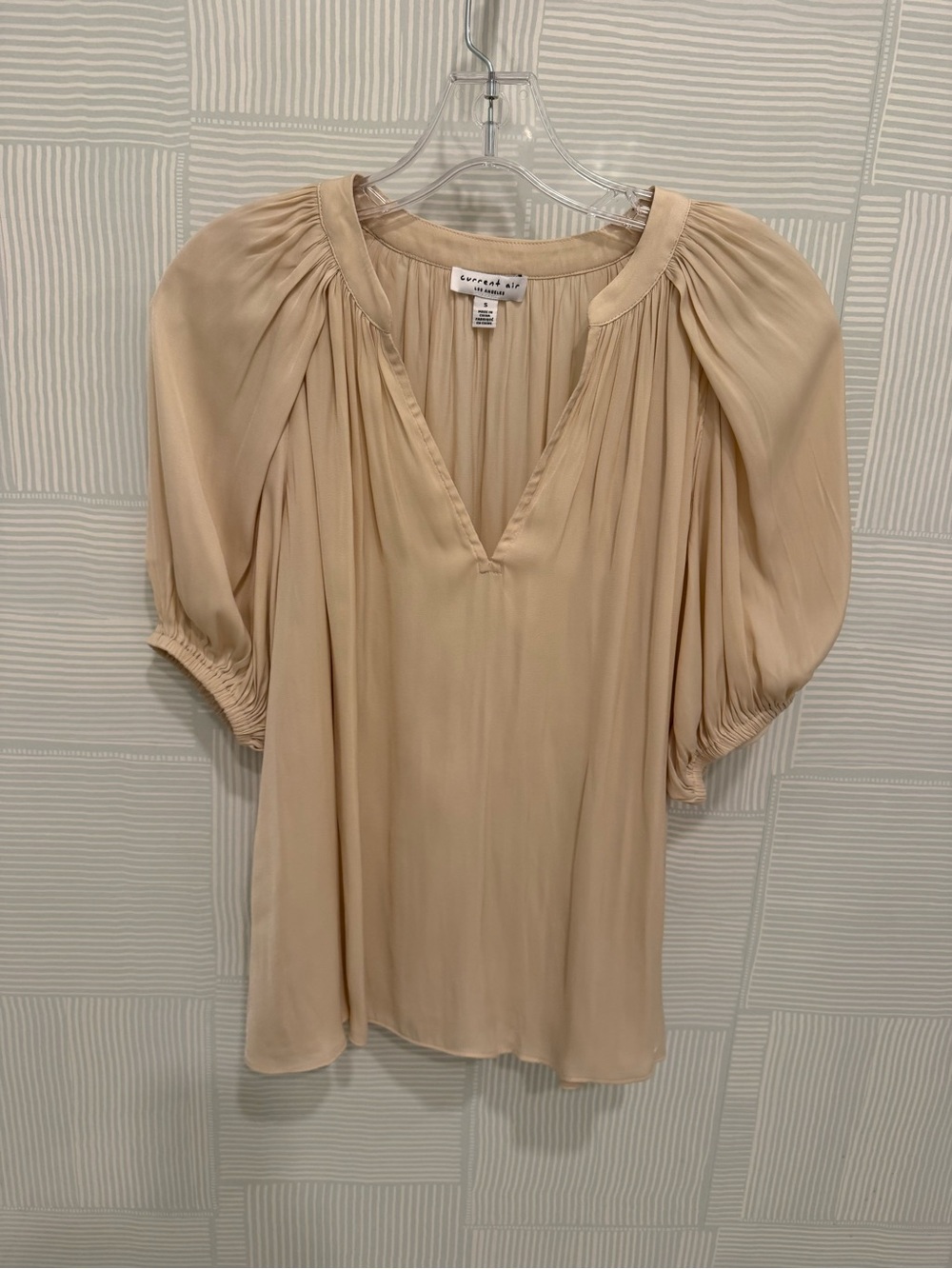 Current Air Beige V-Neck Puff Sleeve Blouse
